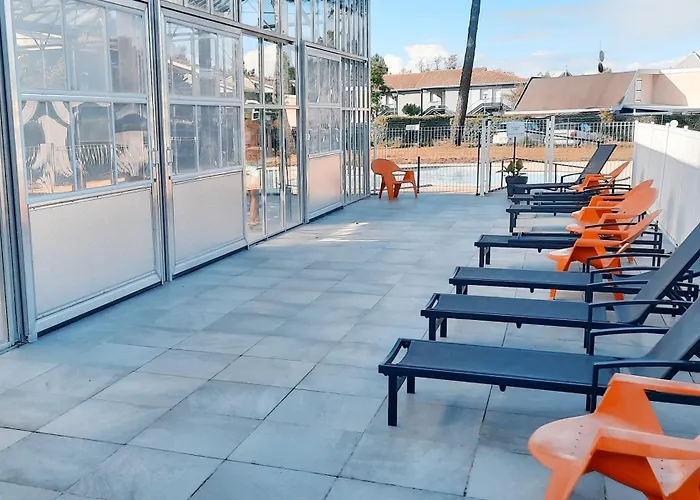 Chez Ced Et Laeti, Appartement Prive Avec Jardin Et Terrasse Dans Residence L\'Estuaire Muni D\'Une Piscine Couverte Et Aire De Jeu, Linge De Lit Et De Salle D\'Eau Ainsi Que Tele, Compris Dans Le Tarif Profitez A Fond De Notre Belle Region